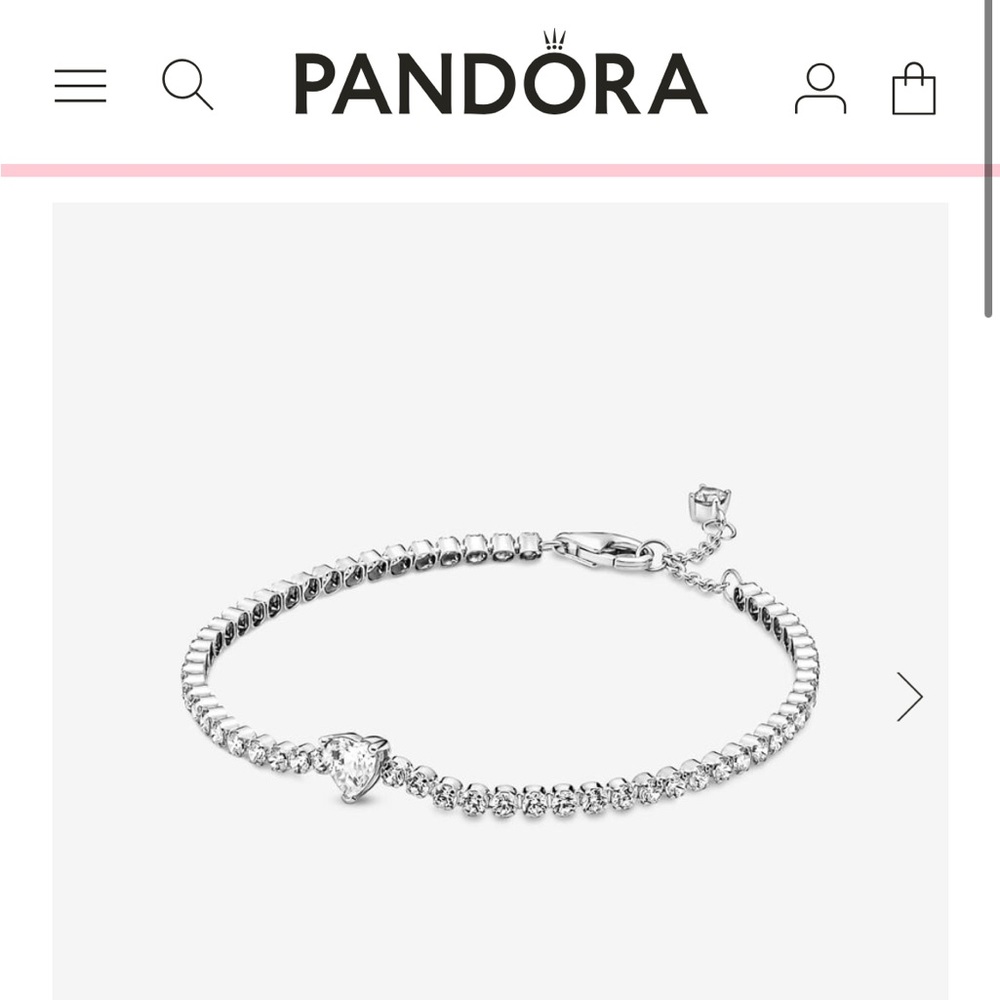 Sparkling Heart Tennis Bracelet